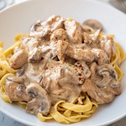 Chicken and Mushroom Stroganoff